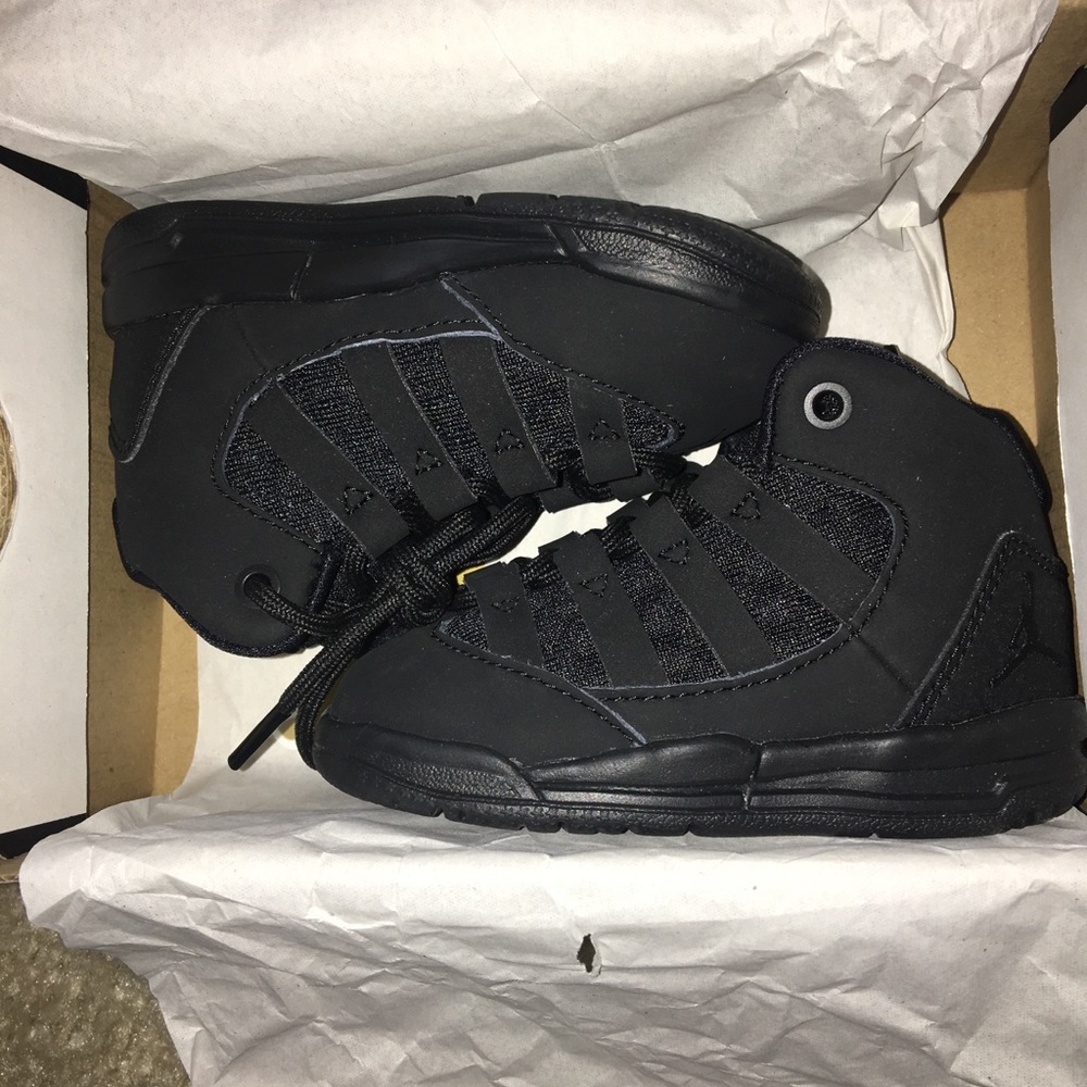 Jordan Max Aura (TD)